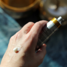 Swatch de peaudane : Soin Hydratant Visage Anti-oxydant Eclat Universel, DEMAIN BEAUTY