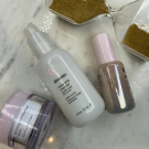 Swatch de Les bons plans de Noa : Moisturizing Face Cream: Priming Moisturizer Rich, Glossier