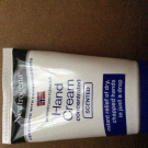 Swatch de Ninize : Crème mains concentrée, Neutrogena