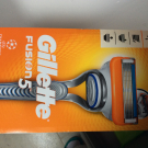 Swatch de Ninize : Rasoir Gillete Fusion5, Gillette