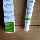 Swatch de Tefan : Soin Intense Anti-Imperfections ACT-5, Nubiance Dermocosmétique