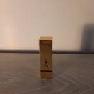 Swatch de JustTalkingAbout_Us : Rouge pur couture, Yves Saint Laurent