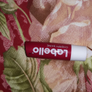 Swatch de Célotest : Fruity Shine Baume à lèvres, Labello