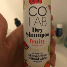 Swatch de user131289 : COLAB Dry Shampoo fruity frangrance, COLAB