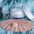 Swatch de lilytomin : Crème des Vagues - Crème Hydra-Fondante, Algologie