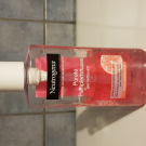 Swatch de KRinette90 : Gel Nettoyant Pamplemousse Rose Visibly Clear, Neutrogena