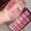 Swatch de Ninasopka : Palette far à paupière, REVOLUTION