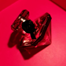 Swatch de Nanaiis : La Nuit Trésor Eau de Parfum, Lancôme