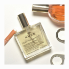 Swatch de osmologie : Huile Prodigieuse - Huile Sèche multi-fonctions, Nuxe