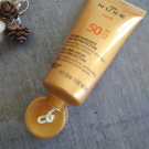 Swatch de zaz19 : Crème Fondante Visage SPF 50, Nuxe