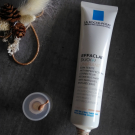 Swatch de zaz19 : Effaclar Duo (plus) Unifiant, La Roche-Posay