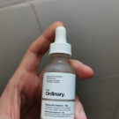 Swatch de Léonat : Hyaluronic Acid Serum 2%   B5, The Ordinary