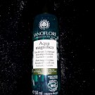 Swatch de flfl90 : Eau de soin botanique anti-imperfections Aqua Magnifica, Sanoflore