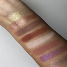 Swatch de La Beauté de Lâm : Palette de 12 Fards à Paupières BYS, MY Maquillage