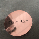Swatch de AURELIA;VITULLO : Pore prime, REVOLUTION