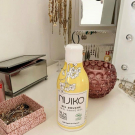 Swatch de Blondy19 : Gel Douche Bio Nijiko, MY Maquillage
