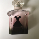 Swatch de Katsukii : La Petite Robe Noire - Eau de Parfum, Guerlain