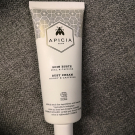 Swatch de Tytysn : Soin Buste Miel & Caféine, Apicia Paris