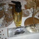 Swatch de Muchacha : Essence Absolue Huile nourrissante protectrice, Shu Uemura Art of Hair