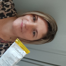 Swatch de Laet38300 : GEL NETTOYANT EXFOLIANT GO FOR GLOW, DEMAIN BEAUTY