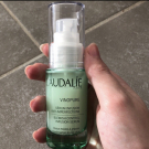 Swatch de Jadetsr : Vinopure sérum infusion anti imperfections, Caudalie
