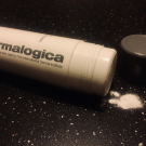 Swatch de Liz08 : Daily Microfoliant, Dermalogica