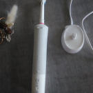 Swatch de zaz19 : Brosse à dent électrique Oral-B Vitality Cross Action, Oral-B