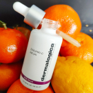 Swatch de Isa Voyage en Beauté : BioLumin-C Serum, Dermalogica