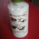 Swatch de Iris21. : Lait Corps Sensuel Noix de Coco, Yves Rocher