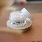 Swatch de Vickie in the Sky : Crème des Vagues - Crème Hydra-Fondante, Algologie