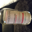 Swatch de attilatyron : Eau micellaire hydratante, Diadermine