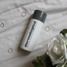 Swatch de Lorange : Daily Microfoliant, Dermalogica