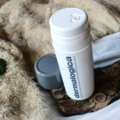 Swatch de Lorange : Daily Microfoliant, Dermalogica