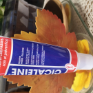 Swatch de Pilourine : BAUME PIEDS TALONS, Cicaleïne