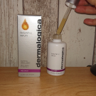 Swatch de Amrln : BioLumin-C Serum, Dermalogica