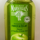 Swatch de CelineB : Force et Éclat aux Extraits de Pomme et Feuilles d'Olivier, Le Petit Marseillais