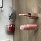 Swatch de candice.hbld : Gloss Bomb Universal Lip Luminizer - Enlumineur à Lèvres Universel, Fenty Beauty by Rihanna