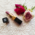 Swatch de guyl34 : ROUGE ALLURE Velvet - Le Rouge Velours Lumineux, Chanel