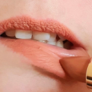 Swatch de v4l3riie : Rouge à Lèvres Luxe Lips BYS, MY Maquillage