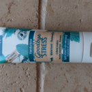 Swatch de Lylyne : Crème mains Goodbye Stress, Kneipp