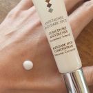 Swatch de Skinimaliste : Concentré Anti-taches, Nuhanciam