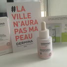 Swatch de Karolyn : Activateur d'Éclat Fortifiant Quotidien, Dermina