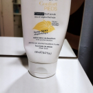 Swatch de Lilymi : Exfoliant confort pieds, Byphasse