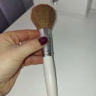 Swatch de Lilymi : Pinceau poudre libre, Eyeslipsface