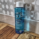 Swatch de sylv_beard_skin : [B3] Essence Hydra, Laboratoires SVR