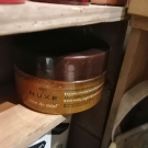 Swatch de Pam09 : Gommage gourmand nourrissant rêve de miel, Nuxe