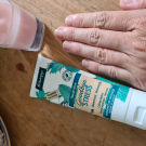 Swatch de Leslecturesdelaeti : Crème mains Goodbye Stress, Kneipp