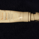 Swatch de Miss_testeuse_debutante : Tolérance Control - Crème Apaisante Restauratrice, 40ml, Eau Thermale Avène