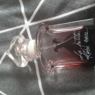 Swatch de cerise2231 : La petite robe noire, Guerlain