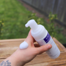 Swatch de Girls n Nantes Eva : Mousse nettoyante, Cattier